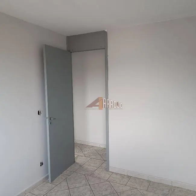 Foto 7 de Apartamento com 2 quartos para alugar, 50m2 em Jardim Danfer, São Paulo - SP