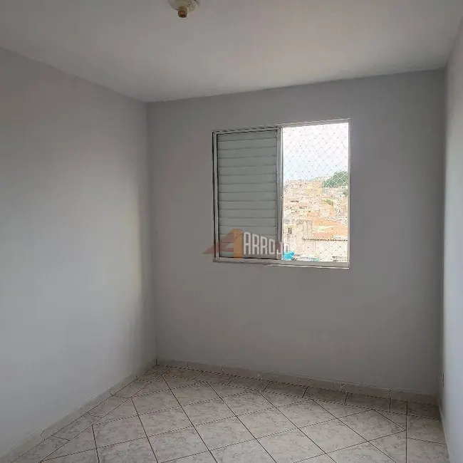 Foto 5 de Apartamento com 2 quartos para alugar, 50m2 em Jardim Danfer, São Paulo - SP