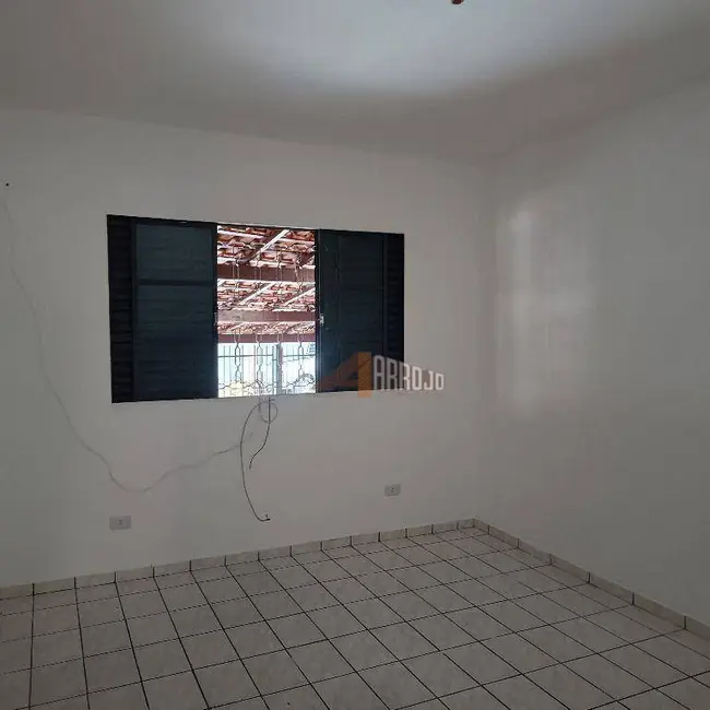 Foto 2 de Casa com 2 quartos para alugar, 80m2 em Vila Arruda, São Paulo - SP