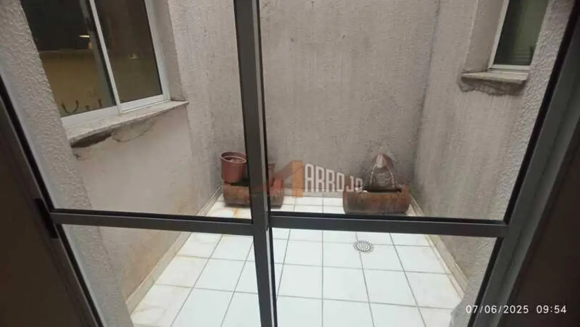 Sobrado com 3 quartos à venda, 131m2 em Vila Granada, São Paulo - SP - imagem 4 Foto 4 de Sobrado com 3 quartos à venda, 131m2 em Vila Granada, São Paulo - SP