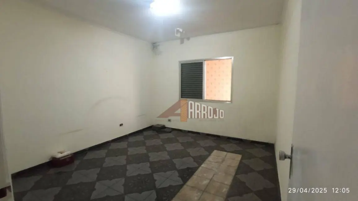 Casa com 3 quartos à venda, 240m2 em Jardim de Lorenzo, São Paulo - SP - imagem 5 Foto 5 de Casa com 3 quartos à venda, 240m2 em Jardim de Lorenzo, São Paulo - SP