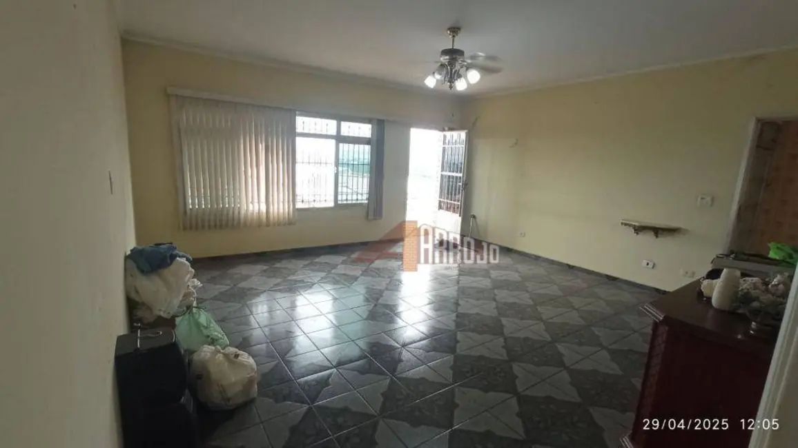 Casa com 3 quartos à venda, 240m2 em Jardim de Lorenzo, São Paulo - SP - imagem 1 Foto 1 de Casa com 3 quartos à venda, 240m2 em Jardim de Lorenzo, São Paulo - SP