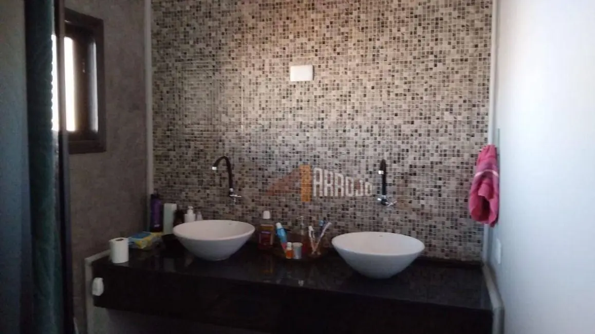 Sobrado com 3 quartos à venda, 180m2 em Vila Ré, São Paulo - SP - imagem 8 Foto 8 de Sobrado com 3 quartos à venda, 180m2 em Vila Ré, São Paulo - SP