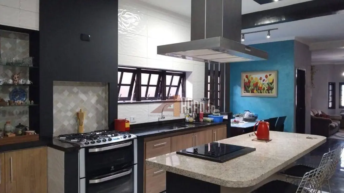 Sobrado com 3 quartos à venda, 180m2 em Vila Ré, São Paulo - SP - imagem 1 Foto 1 de Sobrado com 3 quartos à venda, 180m2 em Vila Ré, São Paulo - SP