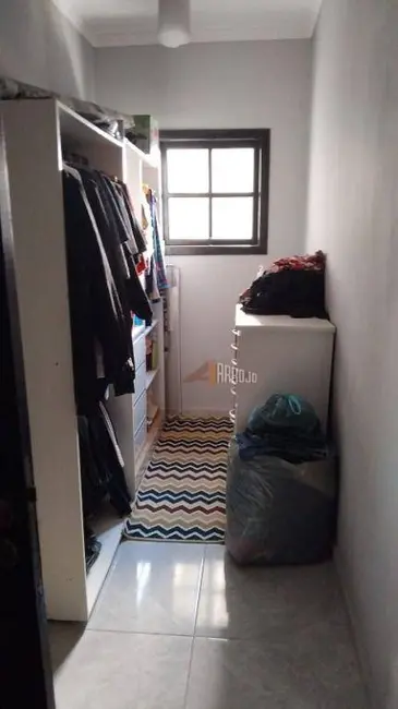 Sobrado com 3 quartos à venda, 180m2 em Vila Ré, São Paulo - SP - imagem 9 Foto 9 de Sobrado com 3 quartos à venda, 180m2 em Vila Ré, São Paulo - SP