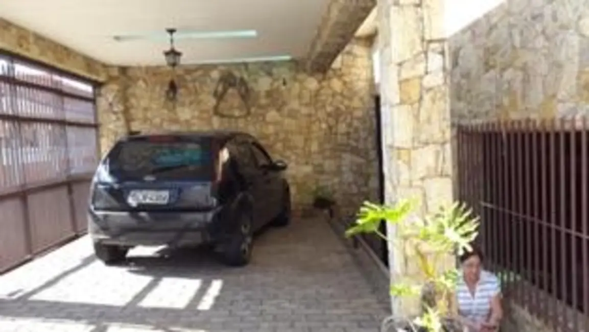 Casa com 3 quartos à venda, 200m2 em Vila Granada, São Paulo - SP - imagem 3 Foto 3 de Casa com 3 quartos à venda, 200m2 em Vila Granada, São Paulo - SP