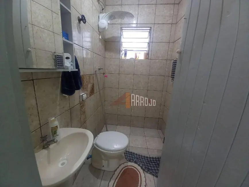 Foto 8 de Casa com 1 quarto à venda, 120m2 em Jardim Laone, São Paulo - SP