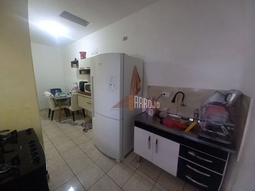 Foto 4 de Casa com 1 quarto à venda, 120m2 em Jardim Laone, São Paulo - SP