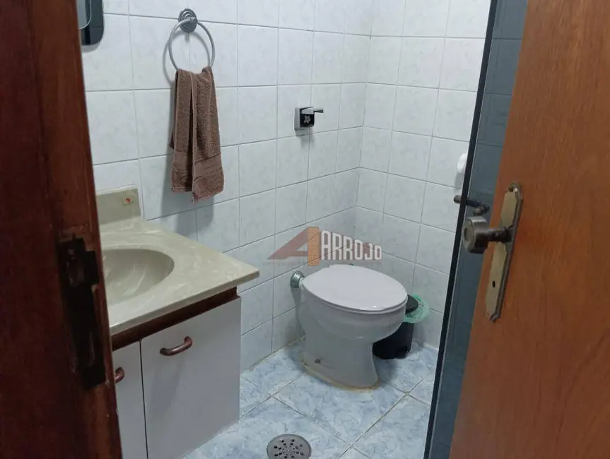 Foto 9 de Casa com 3 quartos à venda, 300m2 em Vila Buenos Aires, São Paulo - SP