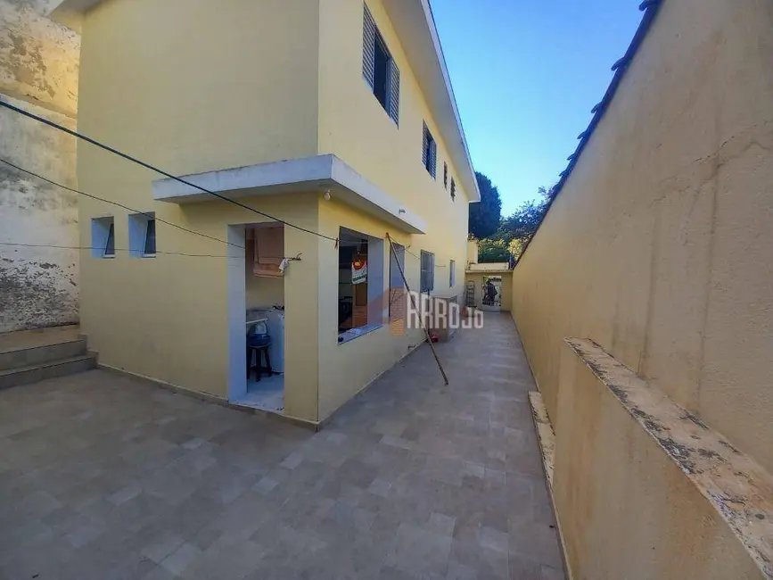 Sobrado com 3 quartos à venda, 164m2 em Vila Marieta, São Paulo - SP - imagem 9 Foto 9 de Sobrado com 3 quartos à venda, 164m2 em Vila Marieta, São Paulo - SP