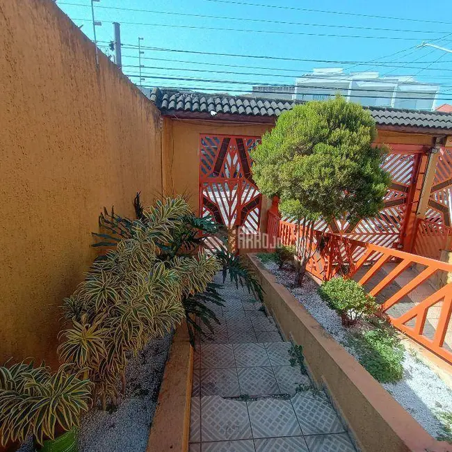 Foto 3 de Sobrado com 5 quartos para alugar, 300m2 em Vila Marieta, São Paulo - SP