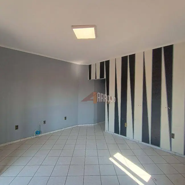 Foto 7 de Sobrado com 5 quartos para alugar, 300m2 em Vila Marieta, São Paulo - SP