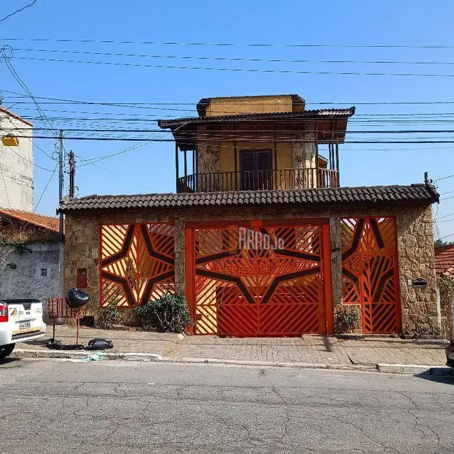 Foto 1 de Sobrado com 5 quartos para alugar, 300m2 em Vila Marieta, São Paulo - SP