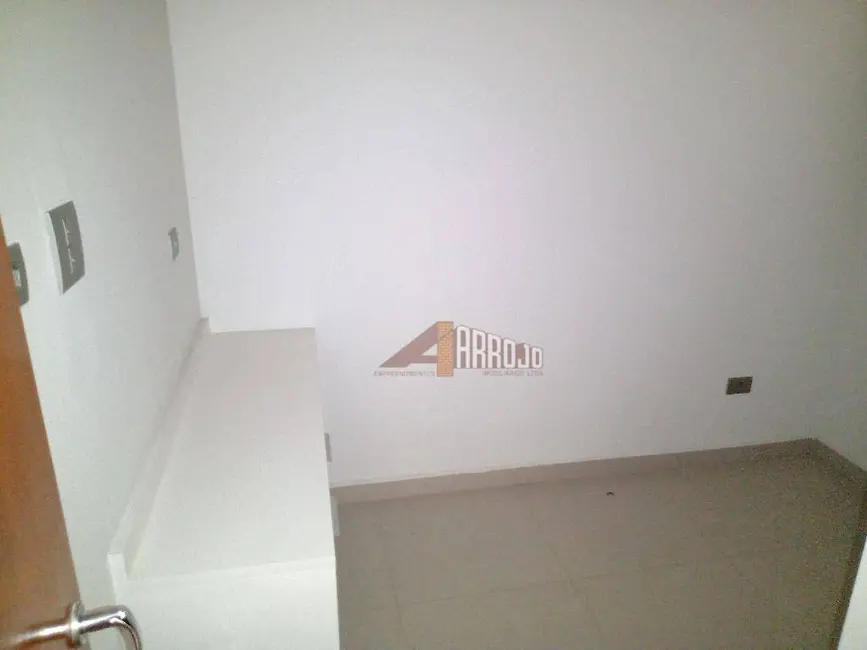 Foto 8 de Apartamento com 2 quartos para alugar, 40m2 em Vila Nova Savoia, São Paulo - SP