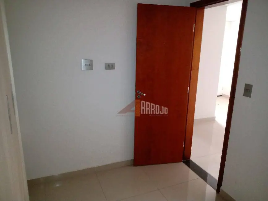 Foto 4 de Apartamento com 2 quartos para alugar, 40m2 em Vila Nova Savoia, São Paulo - SP