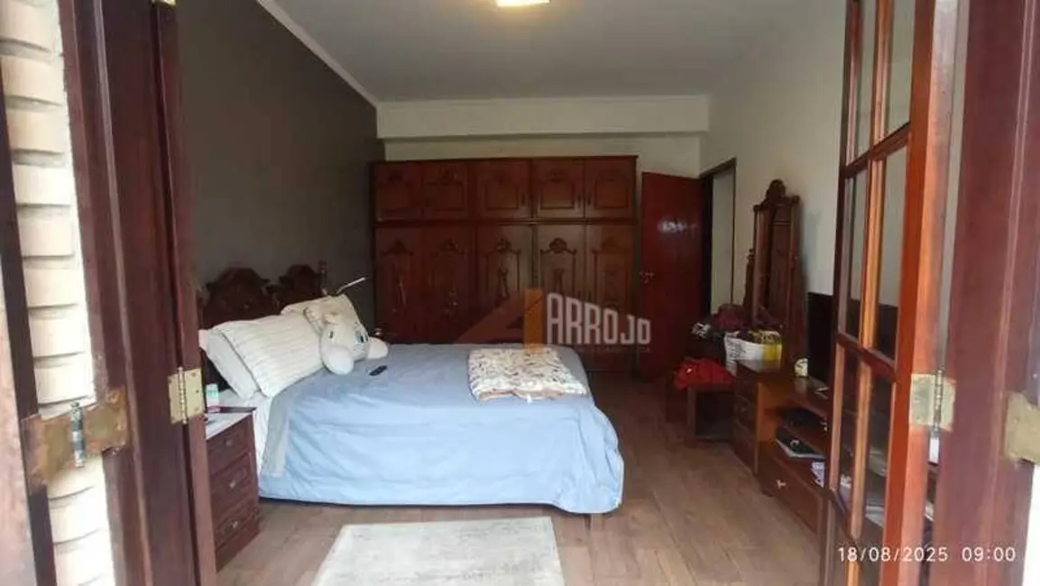 Sobrado com 3 quartos à venda, 230m2 em Vila Esperança, São Paulo - SP - imagem 8 Foto 8 de Sobrado com 3 quartos à venda, 230m2 em Vila Esperança, São Paulo - SP