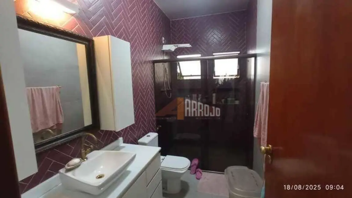 Sobrado com 3 quartos à venda, 230m2 em Vila Esperança, São Paulo - SP - imagem 4 Foto 4 de Sobrado com 3 quartos à venda, 230m2 em Vila Esperança, São Paulo - SP