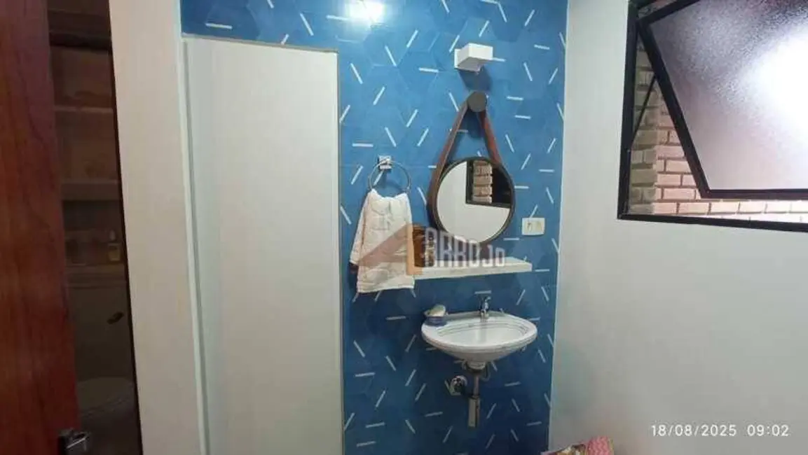 Sobrado com 3 quartos à venda, 230m2 em Vila Esperança, São Paulo - SP - imagem 3 Foto 3 de Sobrado com 3 quartos à venda, 230m2 em Vila Esperança, São Paulo - SP