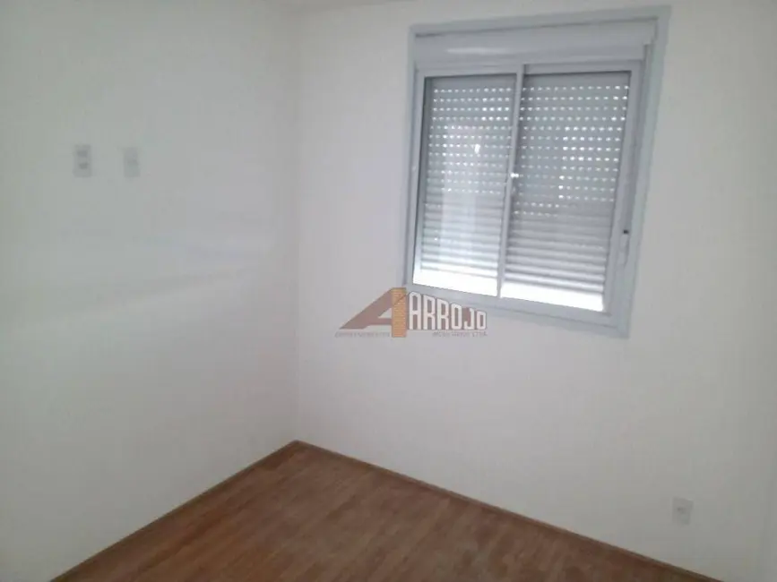 Kitnet com 1 quarto para alugar, 35m2 em Jardim América da Penha, São Paulo - SP - imagem 3 Foto 3 de Kitnet com 1 quarto para alugar, 35m2 em Jardim América da Penha, São Paulo - SP