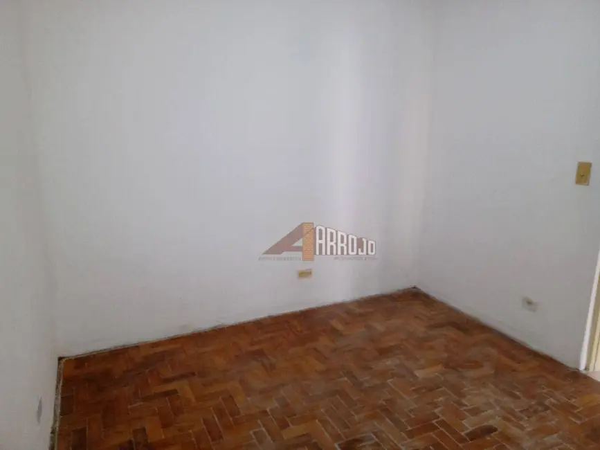 Foto 6 de Casa com 2 quartos para alugar, 90m2 em Vila Santa Lúcia, São Paulo - SP