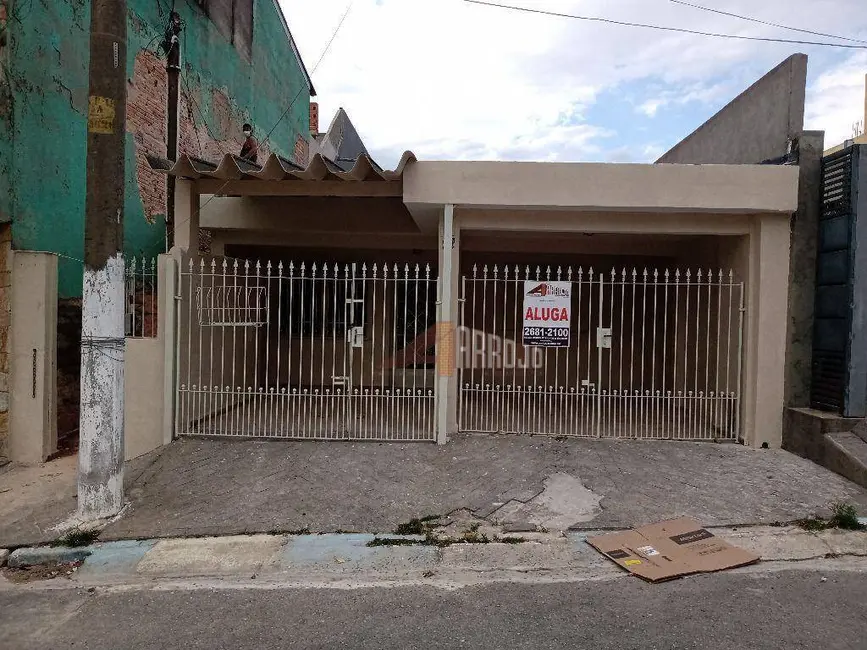 Foto 1 de Casa com 2 quartos para alugar, 90m2 em Vila Santa Lúcia, São Paulo - SP