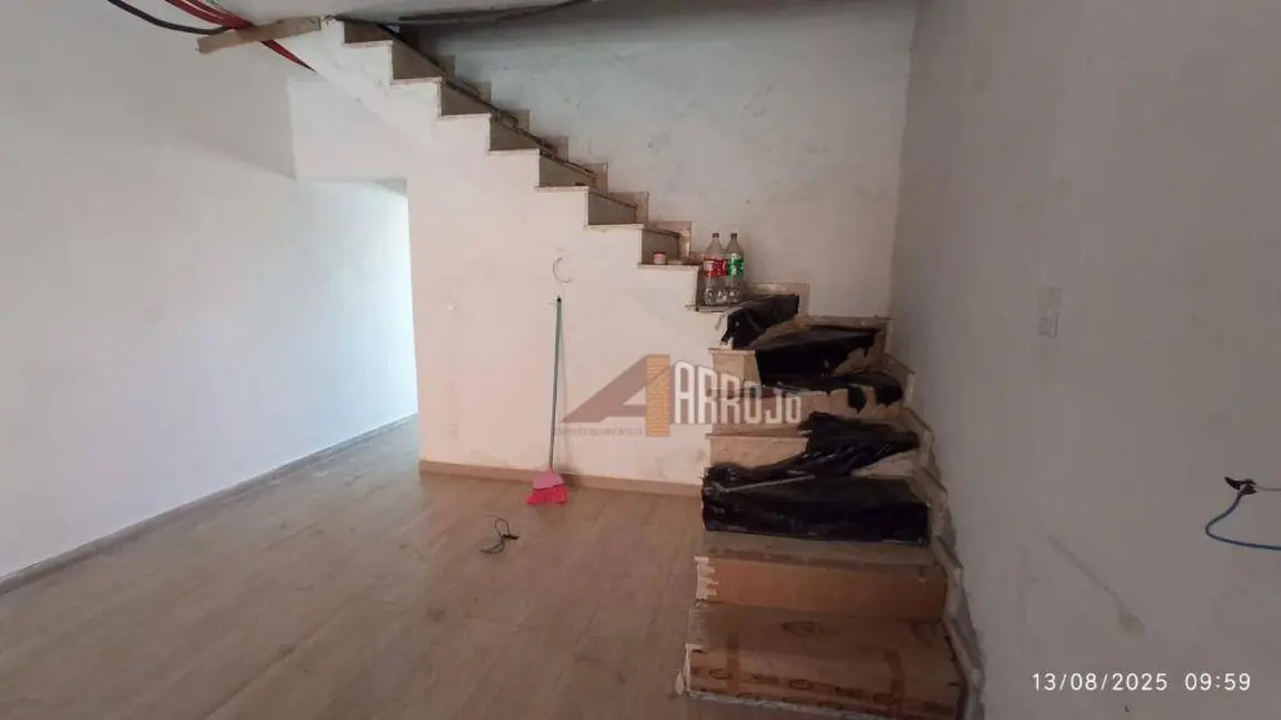 Sobrado com 3 quartos à venda, 138m2 em Jardim Popular, São Paulo - SP - imagem 3 Foto 3 de Sobrado com 3 quartos à venda, 138m2 em Jardim Popular, São Paulo - SP