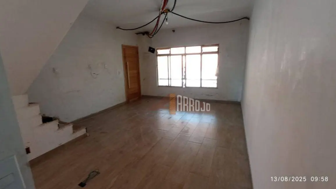 Sobrado com 3 quartos à venda, 138m2 em Jardim Popular, São Paulo - SP - imagem 2 Foto 2 de Sobrado com 3 quartos à venda, 138m2 em Jardim Popular, São Paulo - SP