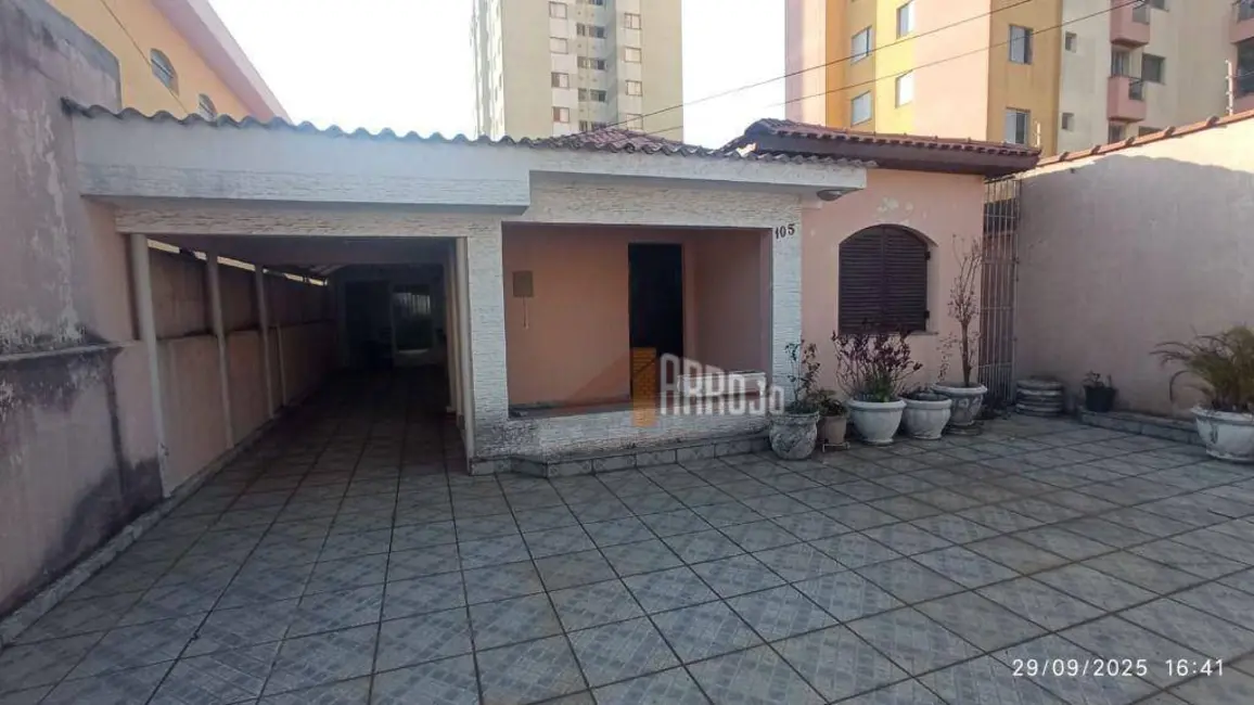 Casa com 2 quartos à venda, 400m2 em Vila Ré, São Paulo - SP - imagem 1 Foto 1 de Casa com 2 quartos à venda, 400m2 em Vila Ré, São Paulo - SP