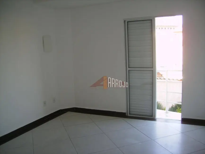 Foto 5 de Sobrado com 2 quartos para alugar, 90m2 em Vila Pierina, São Paulo - SP