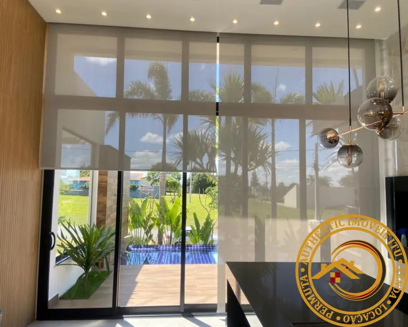 Foto 1 de Casa de Condomínio com 3 quartos à venda, 169m2 em Pardinho - SP