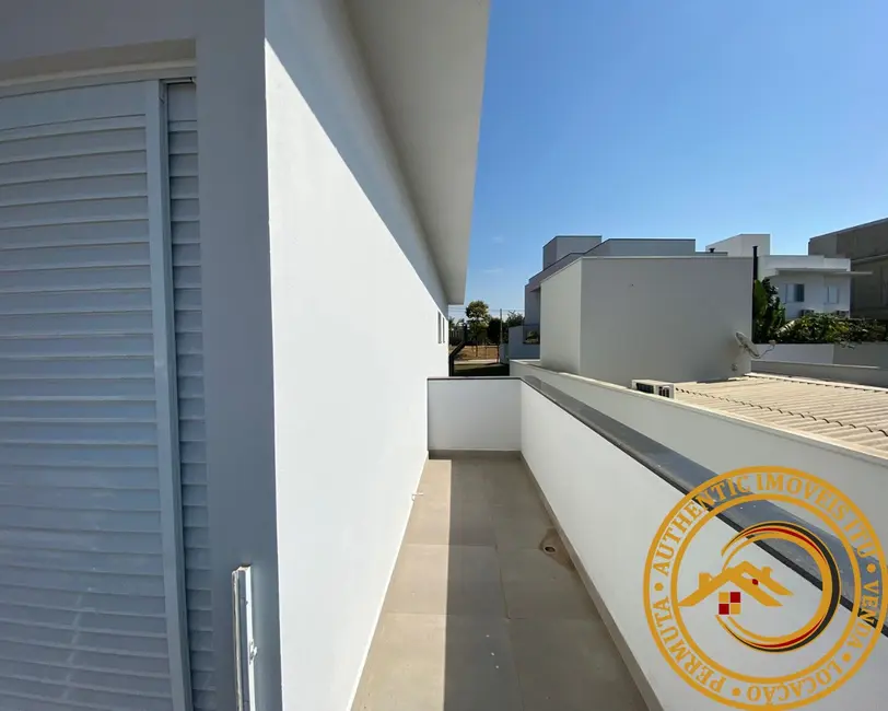 Foto 3 de Casa de Condomínio com 3 quartos à venda, 200m2 em Rancho Feliz, Salto - SP