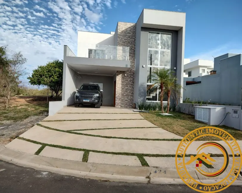 Foto 1 de Casa de Condomínio com 4 quartos à venda, 180m2 em Salto - SP