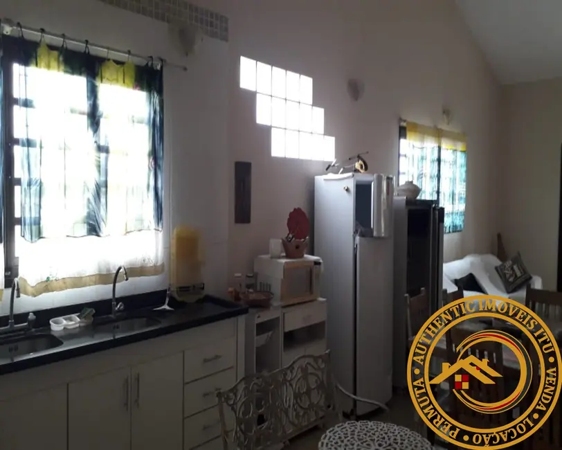 Foto 14 de Casa com 3 quartos à venda, 100m2 em Ilha Comprida - SP