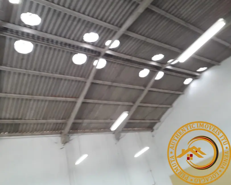 Foto 4 de Armazém / Galpão à venda, 250m2 em Vila Ianni, Itu - SP