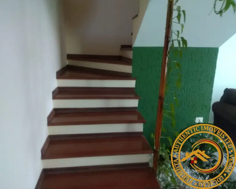 Foto 5 de Casa com 3 quartos à venda, 221m2 em Jardim Celani, Salto - SP