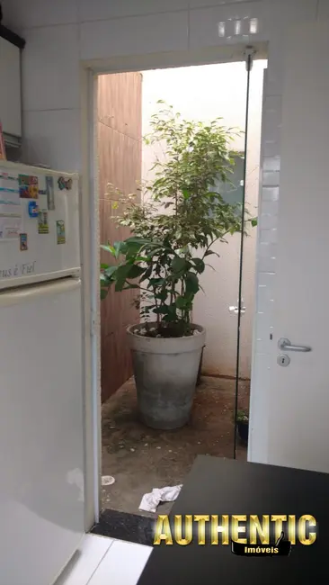 Casa com 3 quartos à venda, 80m2 em Parque Esmeralda, Sorocaba - SP - imagem 3 Foto 3 de Casa com 3 quartos à venda, 80m2 em Parque Esmeralda, Sorocaba - SP