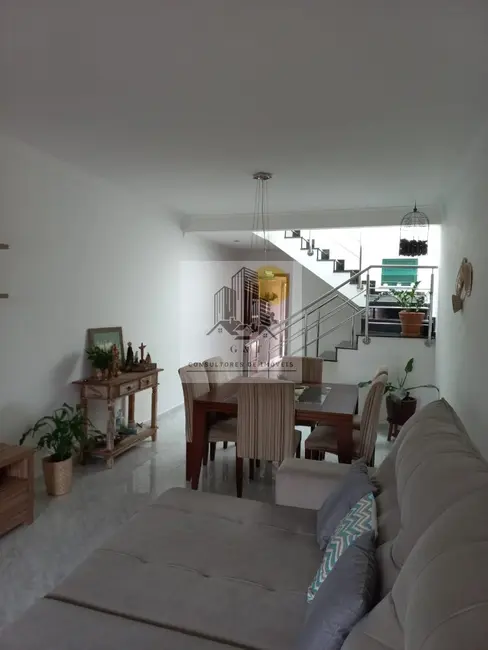 Foto 4 de Casa com 3 quartos à venda, 200m2 em Parque São Domingos, São Paulo - SP