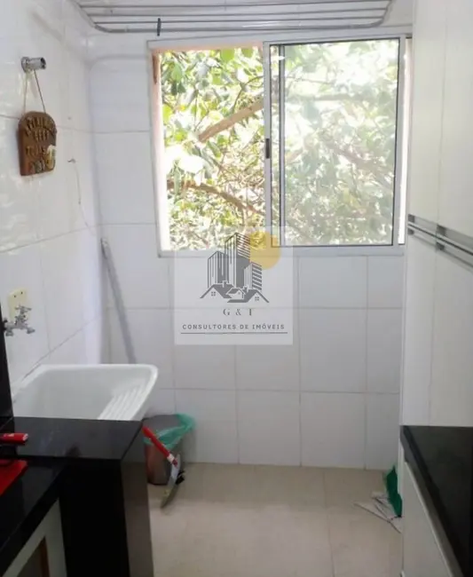 Foto 4 de Apartamento com 2 quartos para alugar, 48m2 em Granja Viana, Carapicuiba - SP