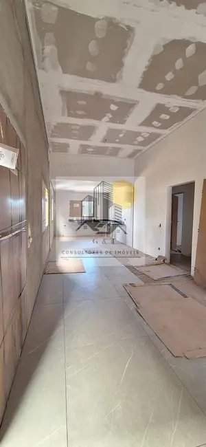 Foto 5 de Casa de Condomínio com 3 quartos à venda, 180m2 em Jardim Rio das Pedras, Cotia - SP