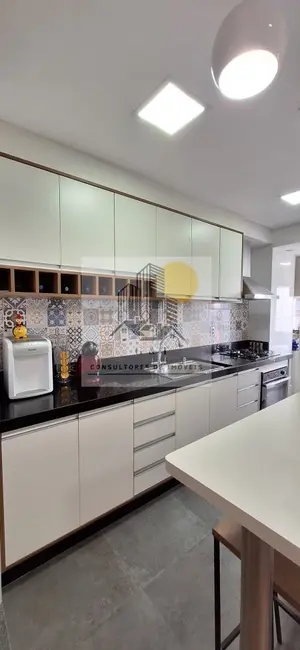 Foto 2 de Apartamento com 3 quartos à venda, 73m2 em Quitaúna, Osasco - SP