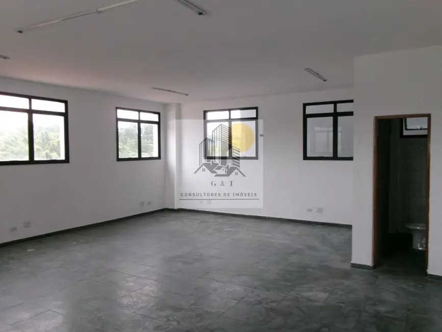 Foto 2 de Sala Comercial para alugar, 68m2 em Jardim da Glória, Cotia - SP