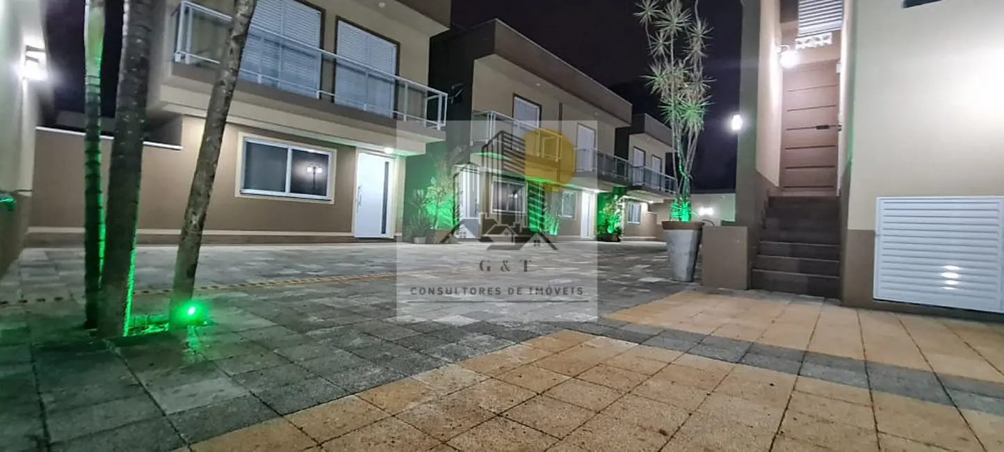 Foto 3 de Casa de Condomínio com 3 quartos para alugar, 139m2 em Granja Viana, Cotia - SP