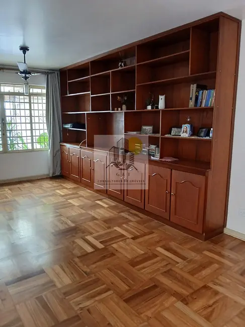 Sobrado com 3 quartos para alugar, 150m2 em Jardim Pinheiros, São Paulo - SP - imagem 3 Foto 3 de Sobrado com 3 quartos para alugar, 150m2 em Jardim Pinheiros, São Paulo - SP