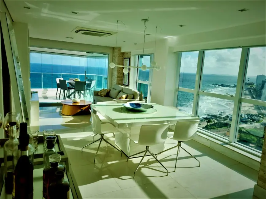 Foto 1 de Apartamento com 3 quartos à venda, 138m2 em Barra, Salvador - BA