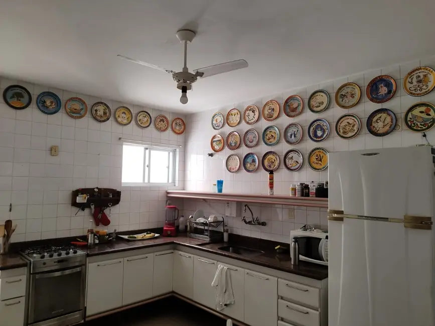 Apartamento com 4 quartos à venda, 180m2 em Itaigara, Salvador - BA - imagem 7 Foto 7 de Apartamento com 4 quartos à venda, 180m2 em Itaigara, Salvador - BA