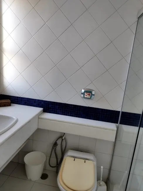 Apartamento com 4 quartos à venda, 180m2 em Itaigara, Salvador - BA - imagem 8 Foto 8 de Apartamento com 4 quartos à venda, 180m2 em Itaigara, Salvador - BA