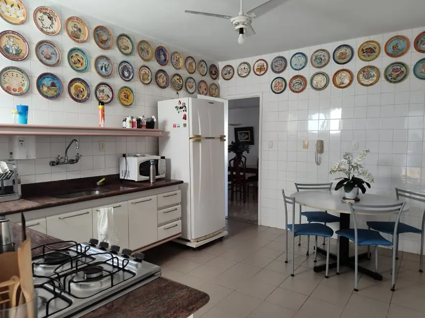 Apartamento com 4 quartos à venda, 180m2 em Itaigara, Salvador - BA - imagem 6 Foto 6 de Apartamento com 4 quartos à venda, 180m2 em Itaigara, Salvador - BA