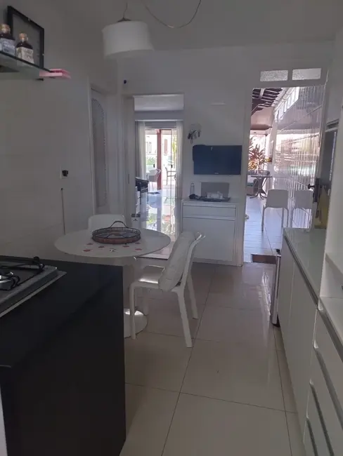 Casa com 3 quartos à venda, 600m2 em Itaigara, Salvador - BA - imagem 5 Foto 5 de Casa com 3 quartos à venda, 600m2 em Itaigara, Salvador - BA