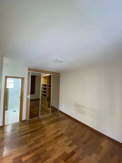 Apartamento com 4 quartos à venda, 133m2 em Sao Jose Dos Campos - SP - imagem 3 Foto 3 de Apartamento com 4 quartos à venda, 133m2 em Sao Jose Dos Campos - SP