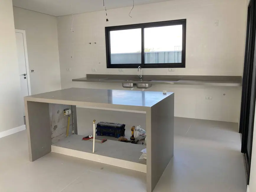 Foto 3 de Casa com 5 quartos à venda, 450m2 em Sao Jose Dos Campos - SP